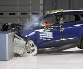 2015 Hyundai Tucson IIHS Frontal Impact Crash Test Picture